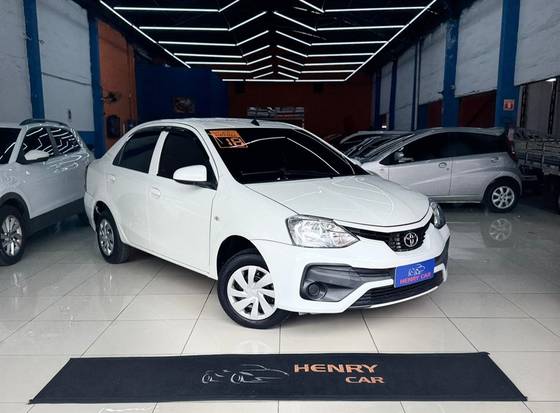 TOYOTA ETIOS 1.5 XS 16V FLEX 4P AUTOMÁTICO